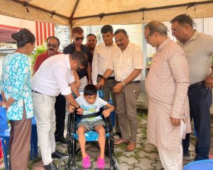 स्थापना दिवसमा परिसंघ कोशीको सामाजिक कार्य : वृक्षारोपणदेखि अपांग बालकलाई ह्वीलचेयर र रक्तदानसम्म