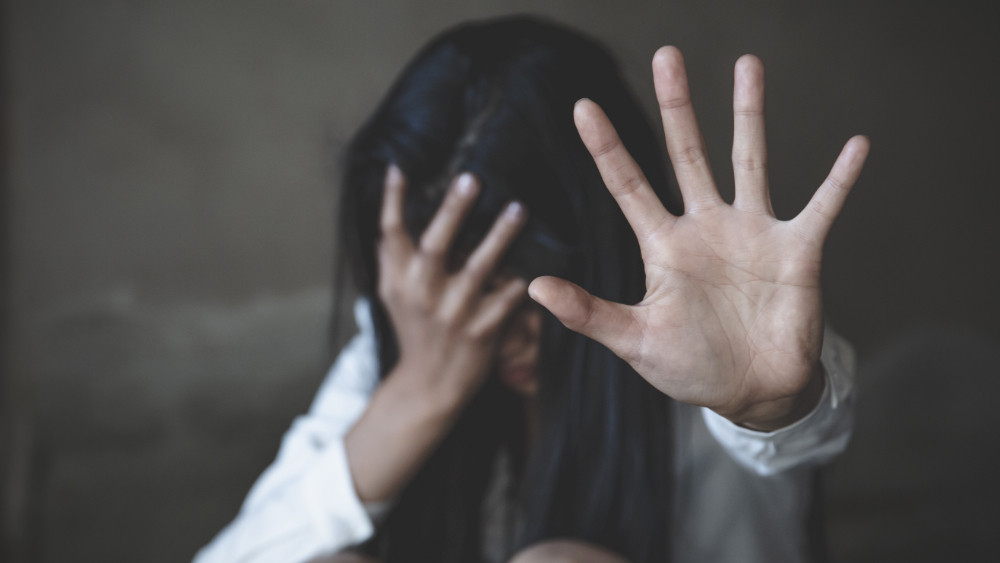 सामाजिक सञ्जालको जालो : रानी नाकाबाट दैनिक २–५ नेपाली चेली फर्काइँदै